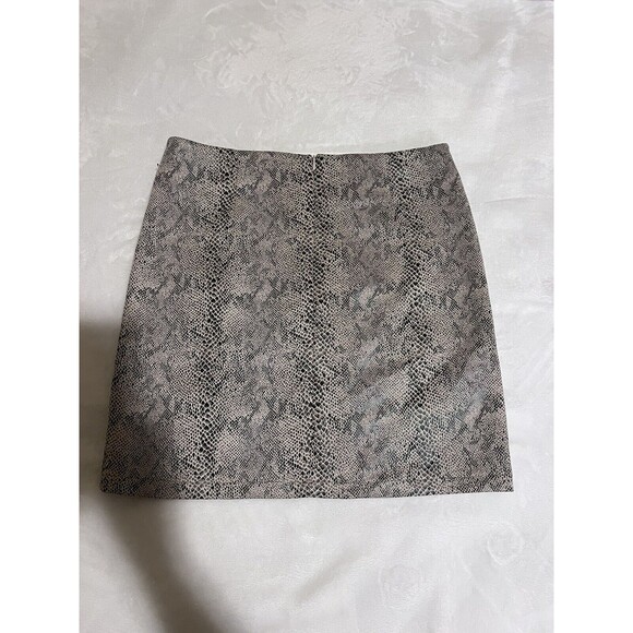 have los angeles snake mini skirt sizeL - Picture 11 of 14